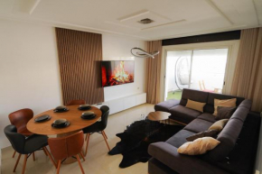 Appartement with Terasse 5 min to Tanger Marina-Free Parking